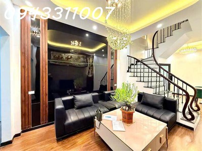 Cần bán 53m giá 13  tỷ  khu phân lô, ô tô vào nhà tại lê trọng tấn thanh xuân 1