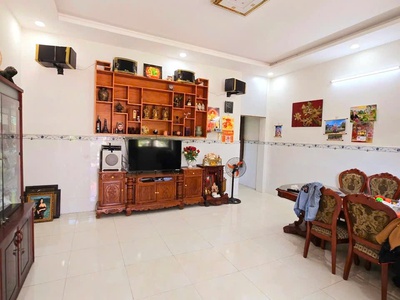 Bán nhà ngõ  quận 9, phước long b - 201m2 - sổ hồng chính chủ - giá hời 2