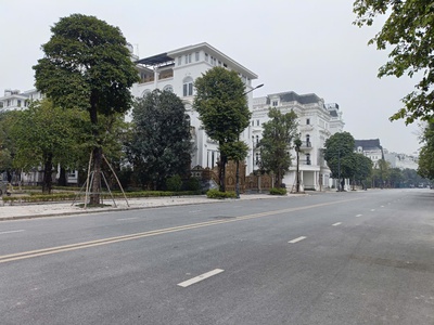 Cực hiếm, biệt thự louis city 205m2- 5t có hầm, vị trí đẹp, giá 56.5 tỷ 1