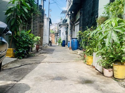 Dãy nhà trọ cực rẻ thích hợp với mọi nhà đầu tư tại thủ đức. gấp chốt gấp trong tuần 3