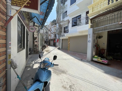 Bán nhà kim giang- thanh liệt, 56 m2, 5 tầng, mặt tiền 4,5 m, giá 13,7 tỷ. 0