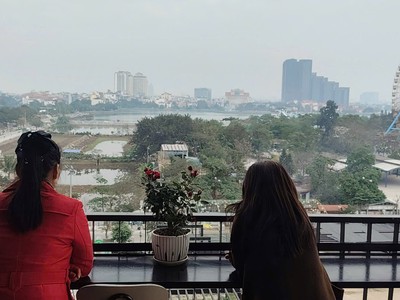 Sang nhượng quán   mặt phố trịnh công sơn   tây hồ 4