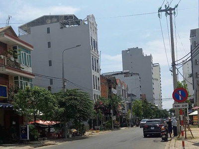 Bán đất mặt tiền đỗ bá, trục đường thông biển và sông 2
