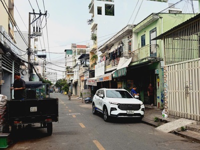 Bán nhà mặt tiền đ số lê văn quới nhựa 8m thông xe hơi vào nhà 64m2 -4 tầng nhỉnh 7 tỷ 0