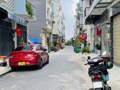 Bán nhà đường số 4 sau lưng trường kim đồng-hẻm nhựa 10m 50m2,2 tầng 4 tỷ 0