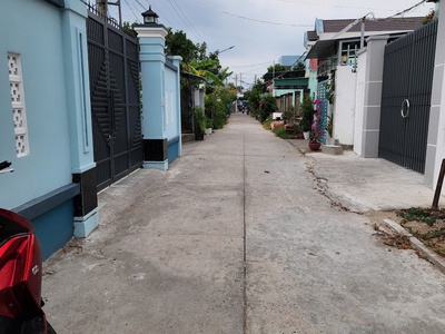 Bán đất phường 6 lê thị hồng gấm vô 100m 4x20m thổ cư giá 1.6 tỷ gần chợ vòng nhỏ 4