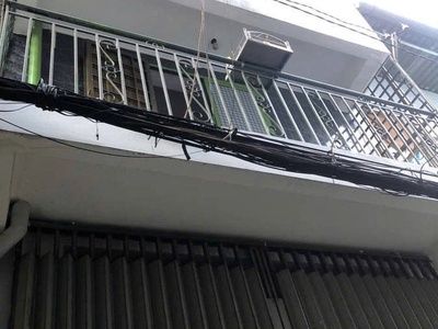 Bán nhà đang cho thuê 10tr có thể 30tr, p1quận 10 gần chợ hồ thị kỷ  60m2m,3t 5pn ,khu kd  phù hợp 1