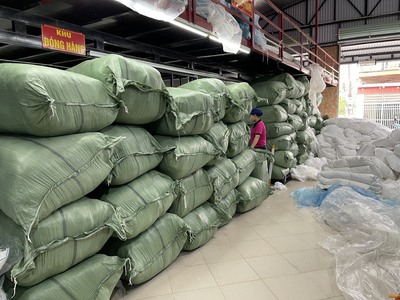 Tìm kiếm nguồn khách hàng sản xuất POD 7