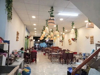 Bán Gấp Nhà Mặt Tiền KD Đường Trần Quốc Toản Dĩ An 2