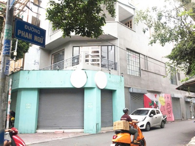 Cho thuê nhà góc 98 Điện Biên Phủ và Phân Ngữ, Đakao, Q1. Trệt, 2 lầu, DT 6,5x24 chỉ 100tr 0