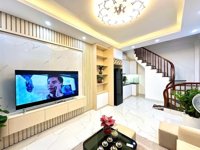 Bán Nhà Đại Từ-Hoàng Mai ,DT35m2 ,Giá Nhỉnh 6 Tỷ , Lô Góc Hai Mặt Thoáng ,Full Nội Thất 2