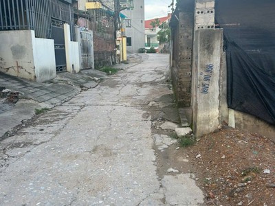 Bán Đất Ngõ 28 Cao Xanh,P.Cao Xanh. DT:64m2,MT:5m Oto Đỗ Cửa 1