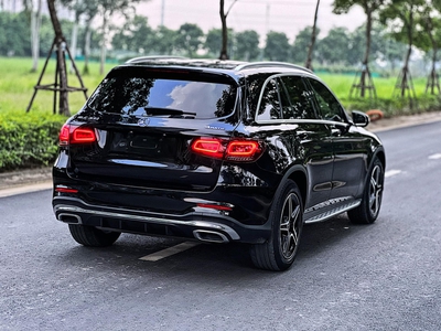 Bán xe Mercedes GLC 300 4Matic 2021, màu đen. 7
