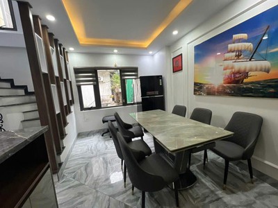 Đội Cấn 45m2 x mặt tiền rộng - 30M ra phố - Full nội thất - Trước nhà thoáng sáng. 1