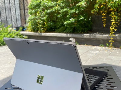 Tuyển Em Surface Pro 6 I5 Gen8 Ram8g Ssd256g Màn hình 13.3 inch full 2k   TOUCH  Likenew zin keng 5