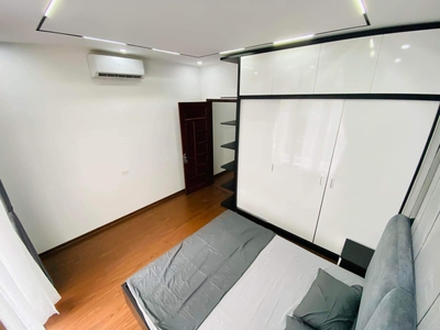 NHÀ ĐẸP GIÁ ĐẦU TƯ   40M2 4 TẦNG   254 MINH KHAI   ngõ nông cách ô tô 90m  5 tỷ 9. 3