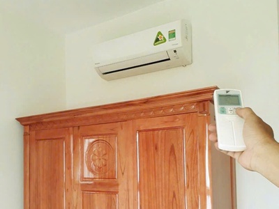 Chung cư Central, 91 Phạm Văn Hai, TB: 68m2, căn góc, 2pn, 14tr/th 4