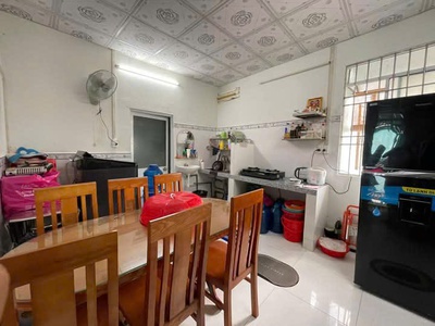 Gấp gấp chú em cần bán nhà 111m2 ngay trung tâm Hóc Môn mà giá chỉ 850 triệu 4