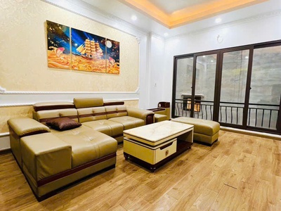 Nhà đẹp gần phố, sát Hồ Tây   Khu dân trí cao, đáng sống bậc nhất   Giá chỉ nhỉnh 7 tỷ 2