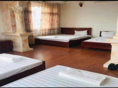 Bán gấp khách sạn 1094m2, mt20m, 6t, 32 tỷ, sóc sơn. 0