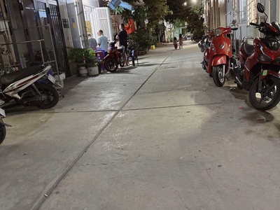 Bán nhà - chợ gò xoài - bình tân - 3 tầng - 4x13m - hẻm xe tải - nhỉnh 5 tỉ 1