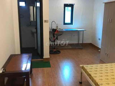 Cho thuê phòng trọ 4 người ở, 30m2, ngõ 235 yên hoà, cầu giấy 1
