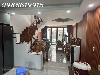 Trung tâm quận 7 - 4 tầng - nở hậu nhẹ tài lộc - xe hơi tới nhà - full nội thất - 7x tỷ 1
