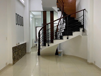 Ngộp hòa bình - quận 11 - 4x18m - hxh 3 tầng btct ở liền 1
