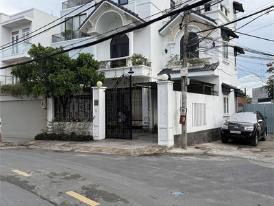 Bán gấp xuất cảnh : p.thạnh mỹ lợi - đường thạnh mỹ lợi 21 tỷ  - thủ đức hồ chí minh - biệt thự q2 0