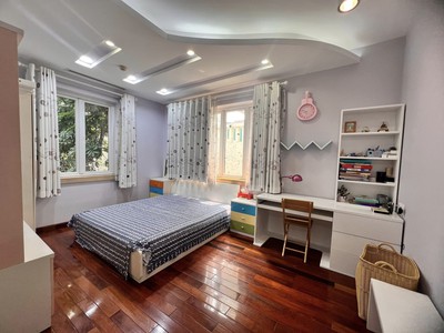 Cực hiếm hoàng hoa thám phân lô ô tô ngủ trong nhà 50m 5 tầng mt 5m 16 ty 1