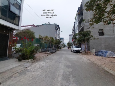 Bán đất đa tốn, gia lâm. 45m2   mt 4m   3,25 tỷ. gần ô tô, sát phố 0