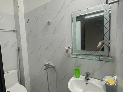 Cho thuê mặt phố bạch mai 4