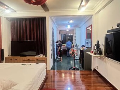 Nhà mặt tiền đường nguyễn đình chiểu phường đa kao quận 1 . 2
