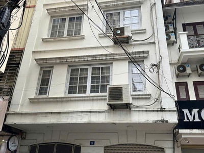 Nhà ngõ thịnh quang, đống đa, gần phố, ô tô, kinh doanh, chỉ 15 tỷ 1