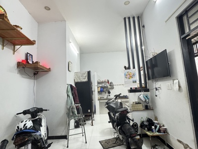 Bán nhà 60m  hẻm xe hơi linh đông   gần phạm văn đồng   giá chỉ 4.6 tỷ   ở ngay hoặc cho thuê 1