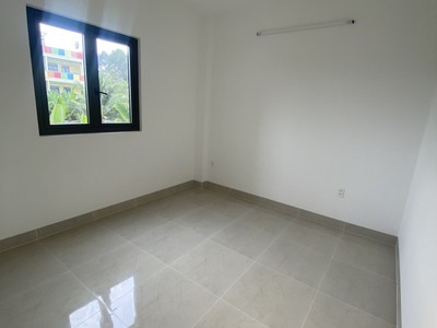 Chủ gấp bán nhà 3 tầng hxh ,64m2, ngay chợ long phước, p.long phước, thủ đức 4
