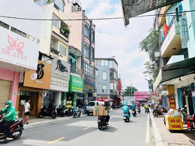 Nhà bán gấp: rạch bùng binh 14 tỷ quận 3 hồ chí minh - 4 tầng   sân thượng-4pn   4wc -tiện ích 4