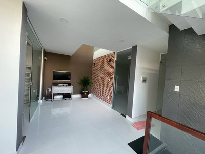 Bán gấp giá mềm : đường d12 24.7 tỷ thủ đức hồ chí minh - siêu phẩm biệt thự   phong cách châu 4