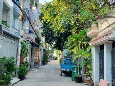 Nhà 3 tầng - văn thân - hẻm xe hơi - chỉ 7 tỷ 0