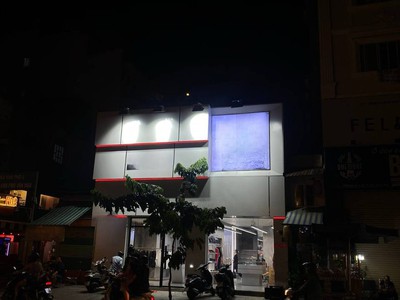 Sang shop mặt tiền nguyễn trãi   nguyên căn rộng 8m   vị trí đắắắc địa cho thương hiệu thời trang 2