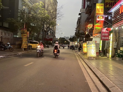 Bán nhà phân lô oto hót vip phố trung kính cầu giấy kdvp  50m2 4 tầng mt5m 12 tỷ 1