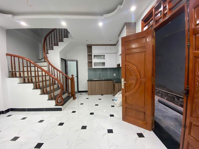 Giảm giá  nhà xây 5 tầng 30m2, tại vân canh, cách 2 nhà ra đường ô tô tránh, giá 5.25 tỷ 1