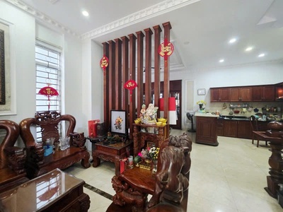 Bán nhà 152m  3 tầng, 5pn, 4wc, hiệp bình chánh, thủ đức - 15.1 tỷ 2