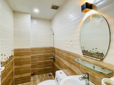 Chỉ 6.x tỷ 3 tầng 65m2 4x16m xe hơi ngủ nhà gần chợ hạnh thông tây khu cao cấp 4