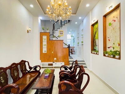 Chỉ 6.x tỷ 3 tầng 65m2 4x16m xe hơi ngủ nhà gần chợ hạnh thông tây khu cao cấp 3