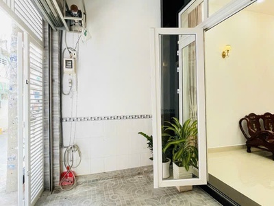 Nhỉnh 6tỷ hẻm xe hơi 3 tầng 65m2 4x16m gần chợ hạnh thông tây khu vip 0