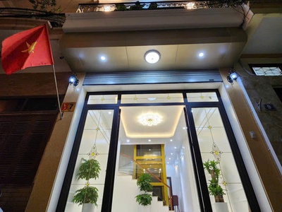 Bán nhà khu vip thái hà, phân lô ô tô vào nhà, 5 tầng tm mới đẹp, nhỉnh 16 tỷ 0