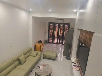 Bán nhà 3 tầng, lò đúc, vị trí đẹp, đầu tư sinh lời, ở sướng, giá 9 tỷ 3