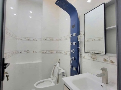 Bán nhà 1 trệt 2 lầu ngay chợ thái bình dương, thuận an, bình dương. 3
