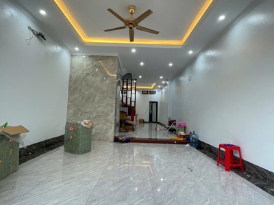Bán nhà 89 thịnh liệt- hoàng mai, 73 m2,thang máy,  mặt tiền 5m, giá 17,9 tỷ. 3
